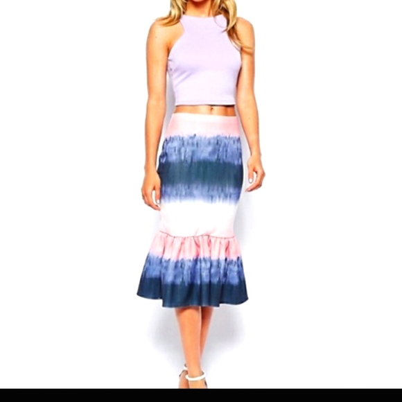 ASOS Ombre Scuba Peplum Skirt - Picture 1 of 7
